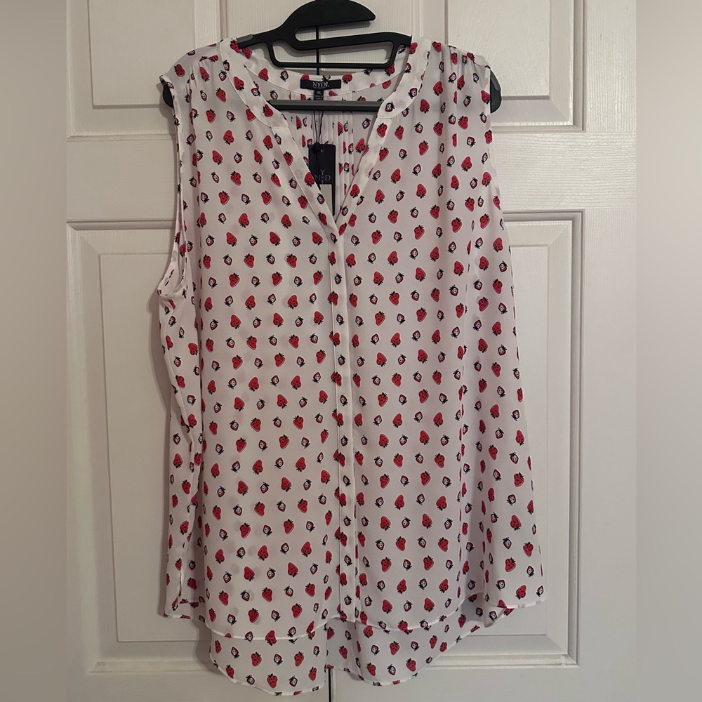 NYDJ Strawberry Print Sleeveless Red & White Top - XL - NWT